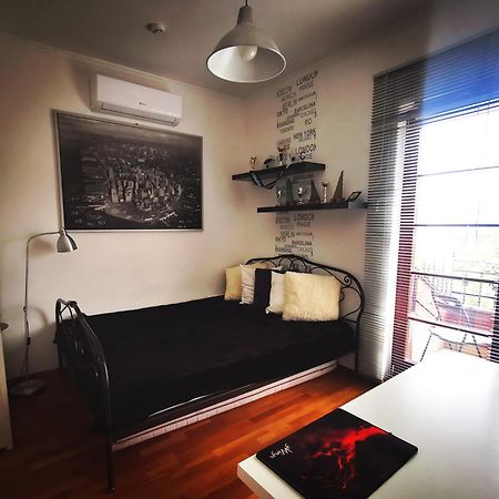 Luxury Basement In The Surrounding Of Budapest Apartment Mogyorod Ngoại thất bức ảnh