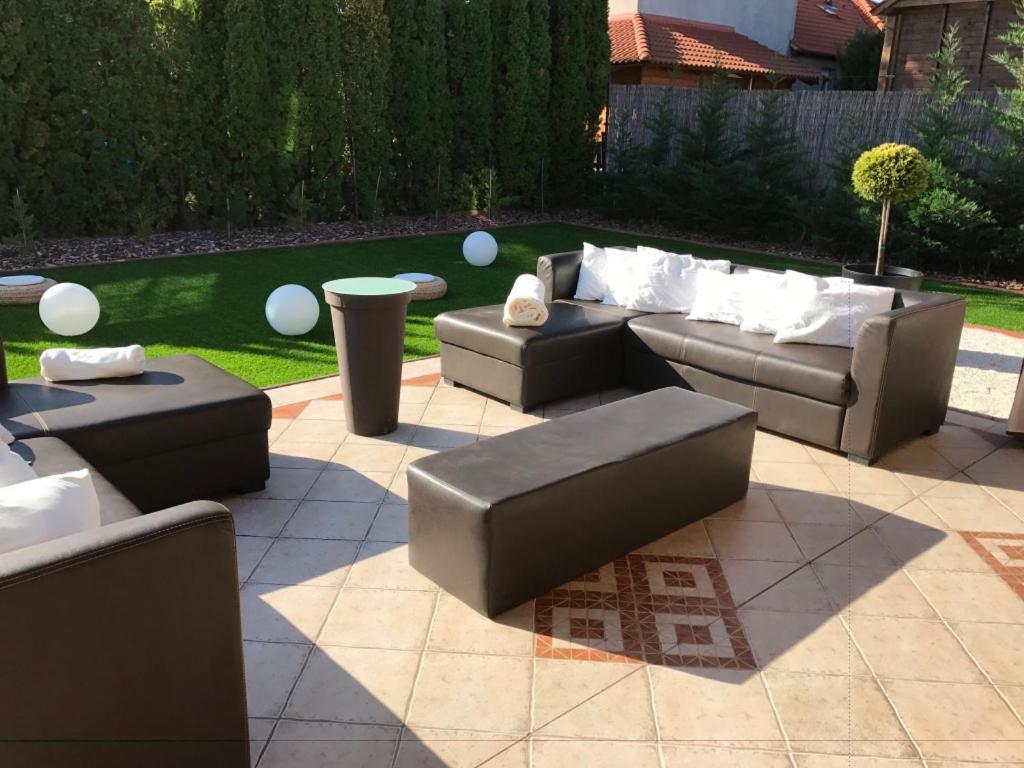 Luxury Basement In The Surrounding Of Budapest Apartment Mogyorod Ngoại thất bức ảnh
